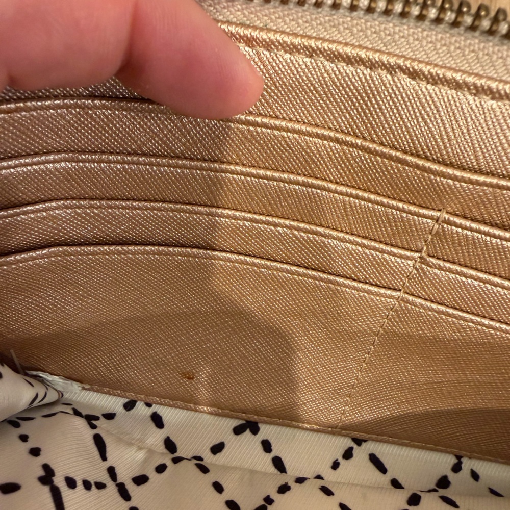 Kate Spade wallet - Picture 9 of 9